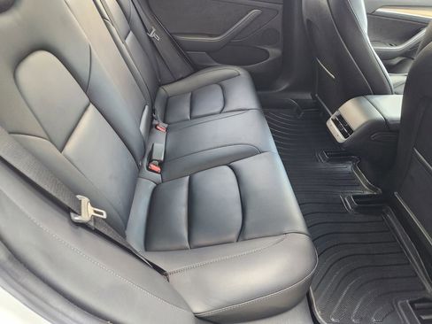 Used 2022 Tesla Model 3 Long Range image 28