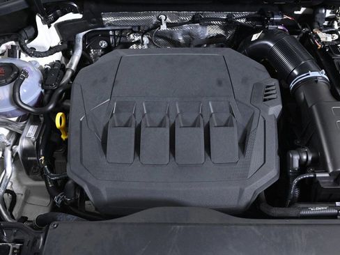 Certified 2024 Audi Q3 2.0T Premium Plus w/ Premium Plus Package image 22