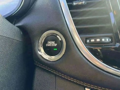 Used 2017 Chevrolet Trax Premier image 12