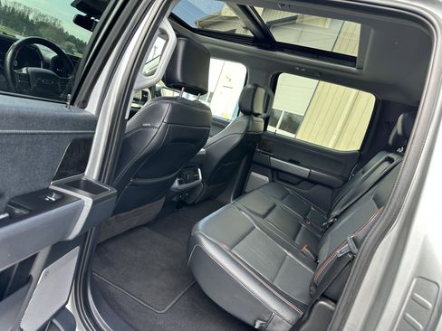 Used 2023 Ford F150 Lariat image 10