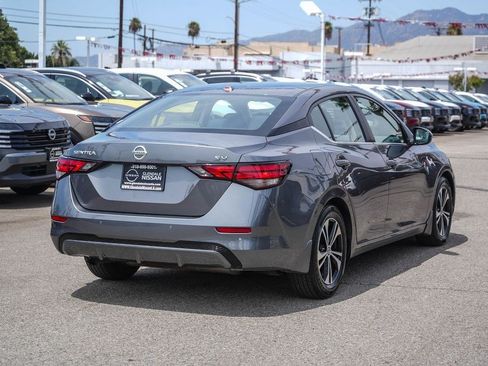 Used 2021 Nissan Sentra SV FWD image 8