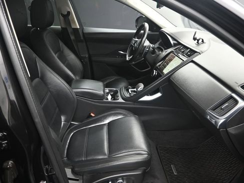 Used 2021 Jaguar E-PACE SE image 38