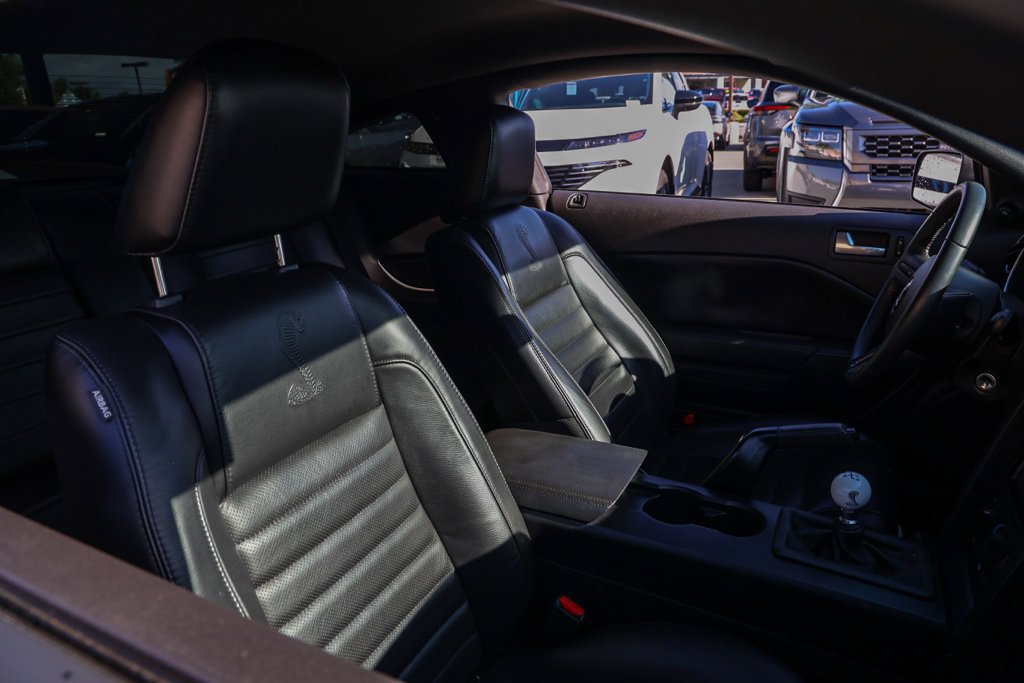 Used 2007 Ford Mustang Shelby GT500 RWD image 17