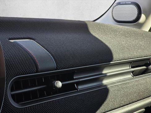 Used 2025 MINI Cooper S image 25