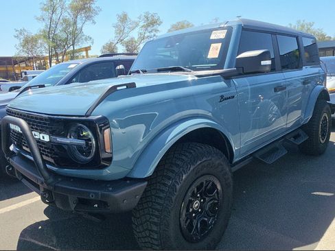 Used 2023 Ford Bronco Wildtrak AWD/4WD image 2