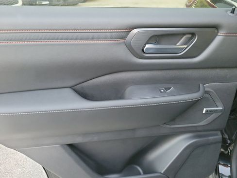 New 2025 Nissan Armada PRO-4X image 17