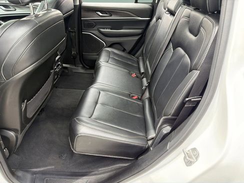 Used 2022 Jeep Grand Cherokee Limited 4xe AWD/4WD image 10
