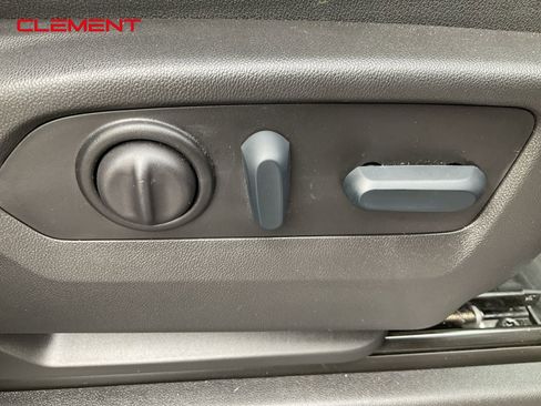 Used 2022 GMC Sierra 2500 AT4 w/ AT4 Premium Plus Package image 35