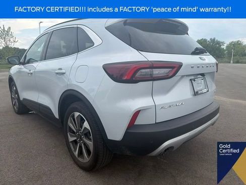 Used 2025 Ford Escape Platinum AWD/4WD image 17