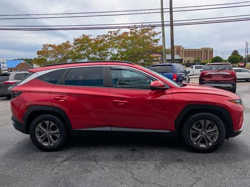 Used 2022 Hyundai Tucson SEL w/ Convenience + Premium Package FWD image 4