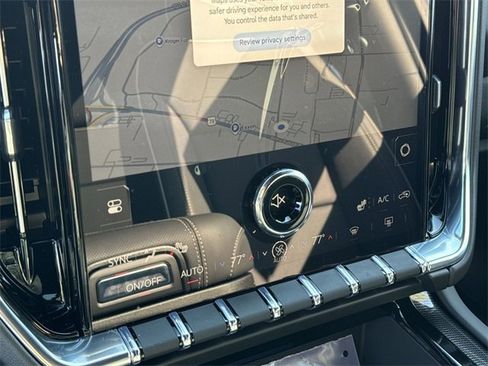 New 2026 GMC Yukon XL Elevation image 21