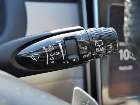 Certified 2023 Hyundai Tucson Limited w/ Cargo Package image 33