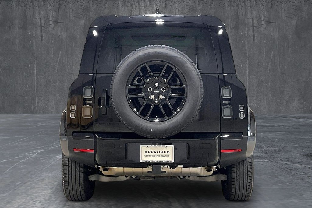 Used 2026 Land Rover Defender 110 S AWD/4WD image 6