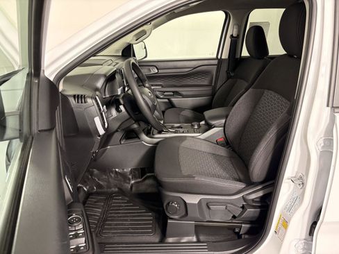 Used 2025 Ford Ranger XL w/ Trailer Tow Package image 12