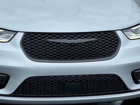 New 2026 Chrysler Pacifica Select w/ S Appearance Package image 41