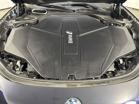 Used 2023 BMW i7 xDrive60 image 26