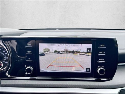 Used 2022 Kia K5 LXS FWD image 14