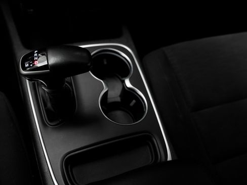 Used 2019 Dodge Durango SXT image 21