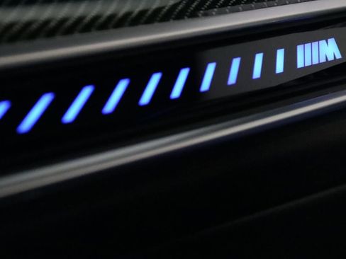 Used 2024 BMW X7 M60i image 45