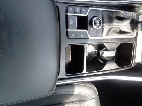 Certified 2023 Kia Sorento EX w/ Panoramic Sunroof Package image 14