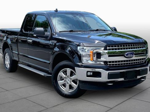 Used 2019 Ford F150 XLT w/ Equipment Group 302A Luxury AWD/4WD image 3