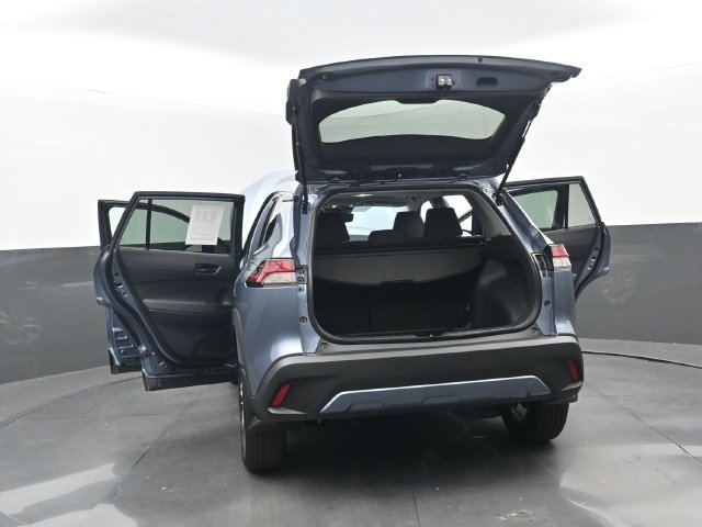 Used 2026 Toyota Corolla Cross LE w/ Moonroof Package FWD image 34