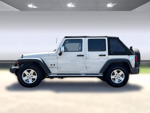 Used 2007 Jeep Wrangler Unlimited X RWD image 2