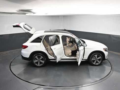 Used 2018 Mercedes-Benz GLC 300 image 41