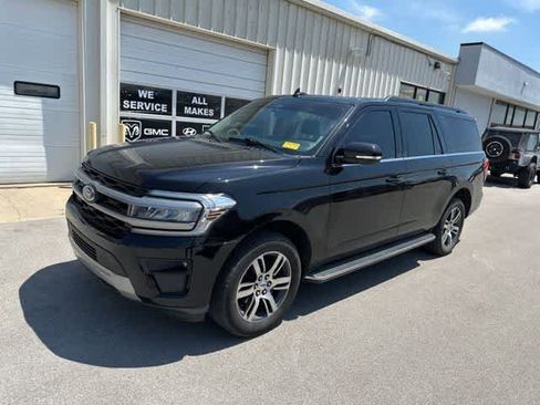 Used 2023 Ford Expedition Max XLT AWD/4WD image 18