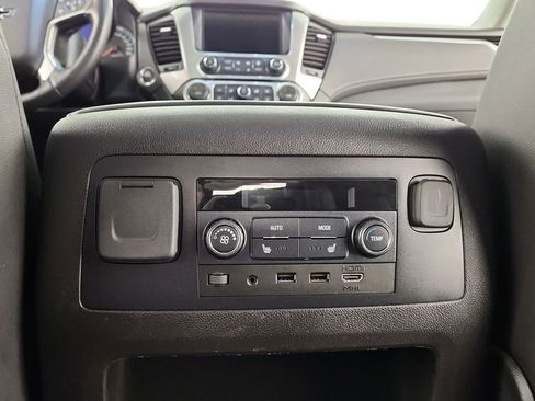 Used 2020 Chevrolet Tahoe Premier AWD/4WD image 25