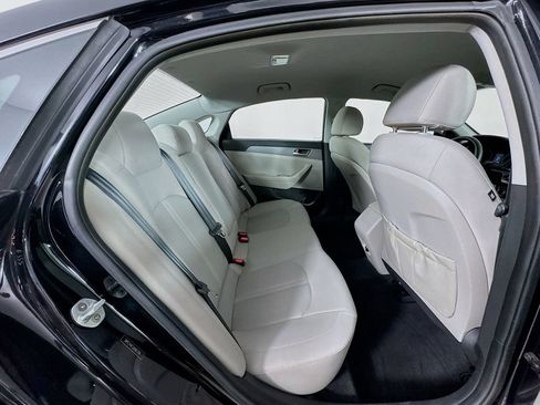 Used 2018 Hyundai Sonata SE FWD image 26