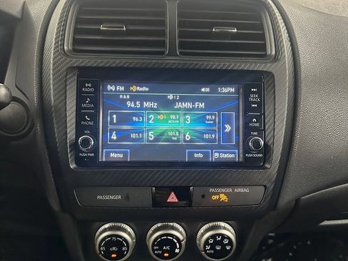 Used 2020 Mitsubishi Outlander Sport ES FWD image 18