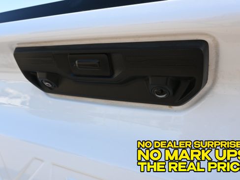 Used 2024 Chevrolet Silverado 1500 RST RWD image 4