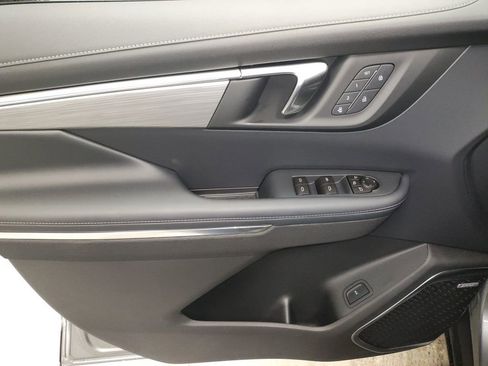 New 2026 Buick Enclave Preferred w/ Power Package image 27