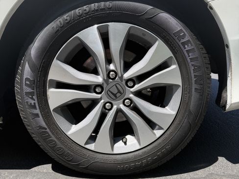 Used 2013 Honda Accord LX image 9