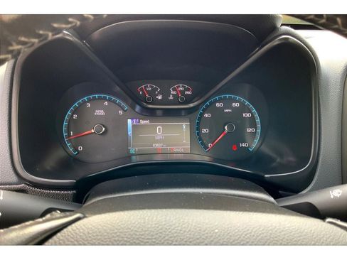 Used 2017 Chevrolet Colorado Z71 image 21