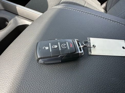 New 2025 RAM 2500 Big Horn image 32