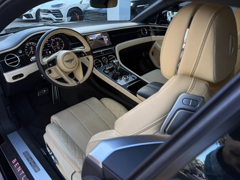 Used 2020 Bentley Continental GT First Edition image 23