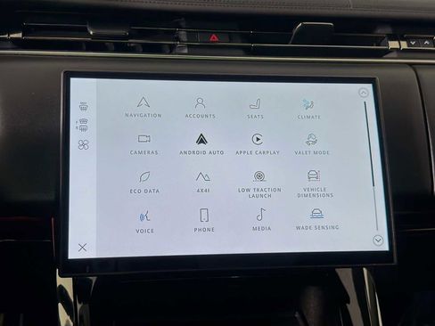 Used 2025 Land Rover Range Rover Sport Dynamic SE image 13