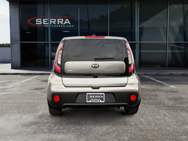 Used 2017 Kia Soul w/ Convenience Package FWD image 4