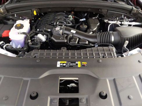 New 2025 Jeep Grand Cherokee L Limited w/ MOPAR Finishing Package RWD image 34