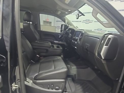 Used 2019 Chevrolet Silverado 2500 LTZ w/ Duramax Plus Package image 28
