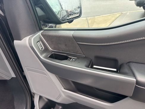 Used 2024 Ford F150 XLT w/ Mobile Office Package image 34