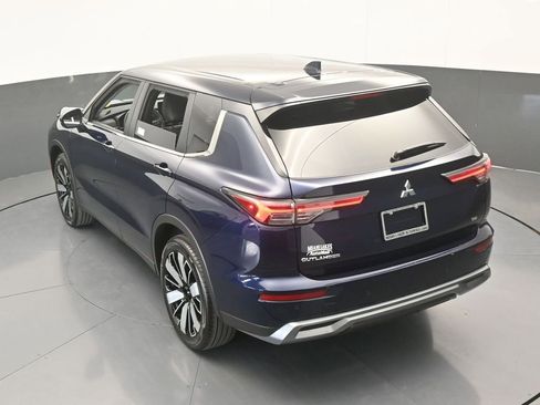 New 2026 Mitsubishi Outlander SE image 60