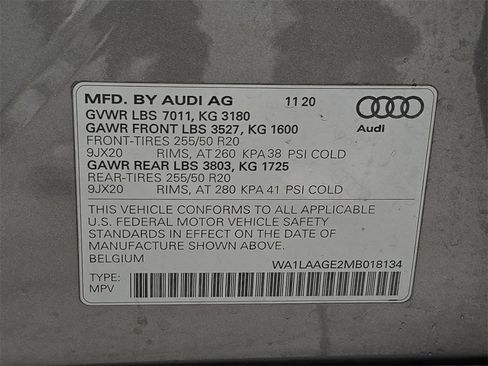 Used 2021 Audi e-tron Premium Plus w/ Premium Plus Package image 33