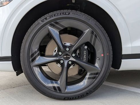 New 2026 Genesis GV70 3.5T Sport Prestige AWD/4WD image 9