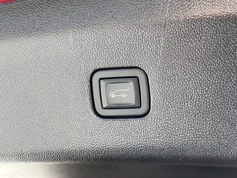 Used 2024 Buick Enclave Premium FWD image 24