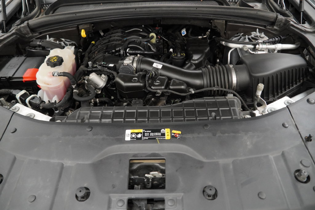 Certified 2025 Jeep Grand Cherokee Limited w/ Luxury Tech Group II AWD/4WD image 53