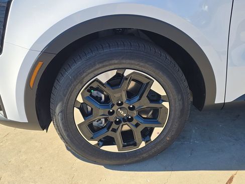 New 2026 Kia Sorento S image 36