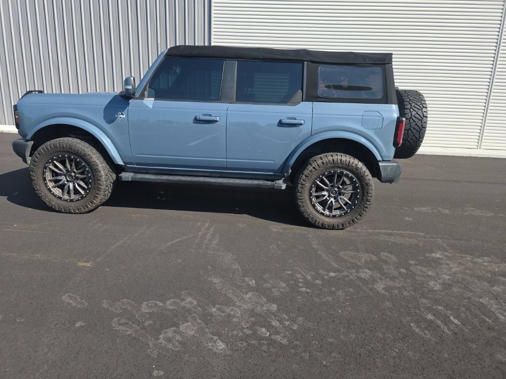Used 2023 Ford Bronco Outer Banks AWD/4WD image 7